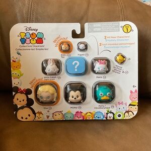 🎁 Disney Tsum Tsum Collectibles - series 1 - brand new in package